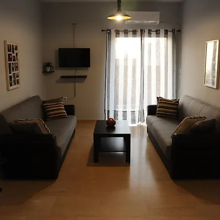 Apartment Sea Breeze Palaiontsiflikion